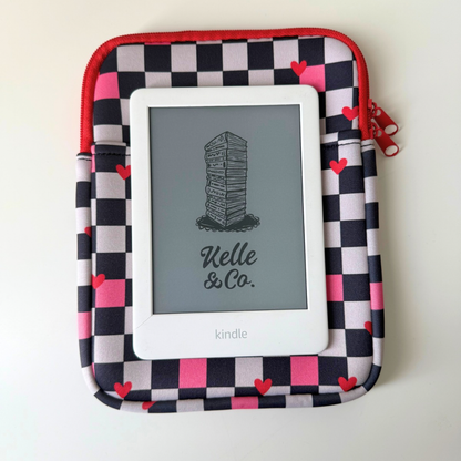 Hearts Kindle/Book Sleeve